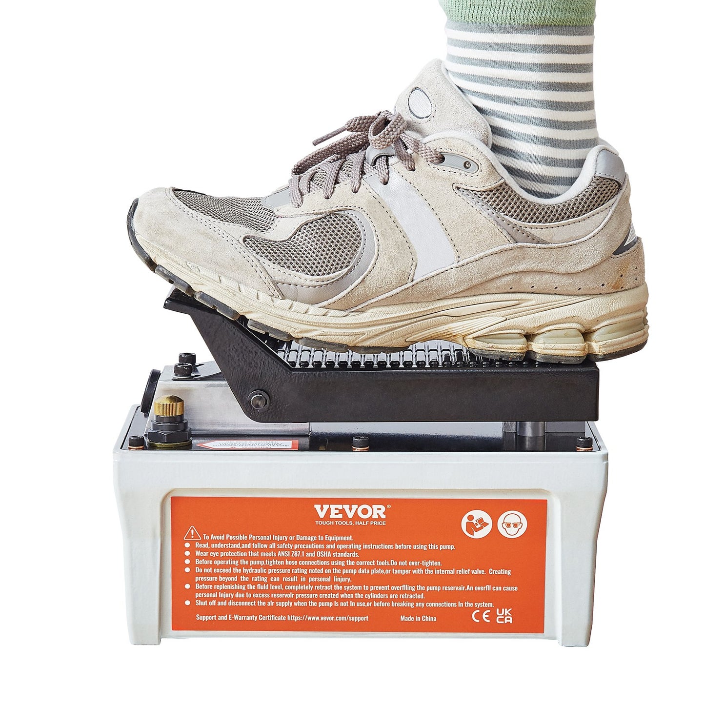 Air Hydraulic Pump, 10,000 PSI 1/2 gal Reservoir, NPT 3/8" Oil Outlet, NPT 1/4" Inlet, 6.6 ft Tube, Foot Operated Hydraulic Pump Air Pedal for Auto Body Machines and Tow Bar, Gray