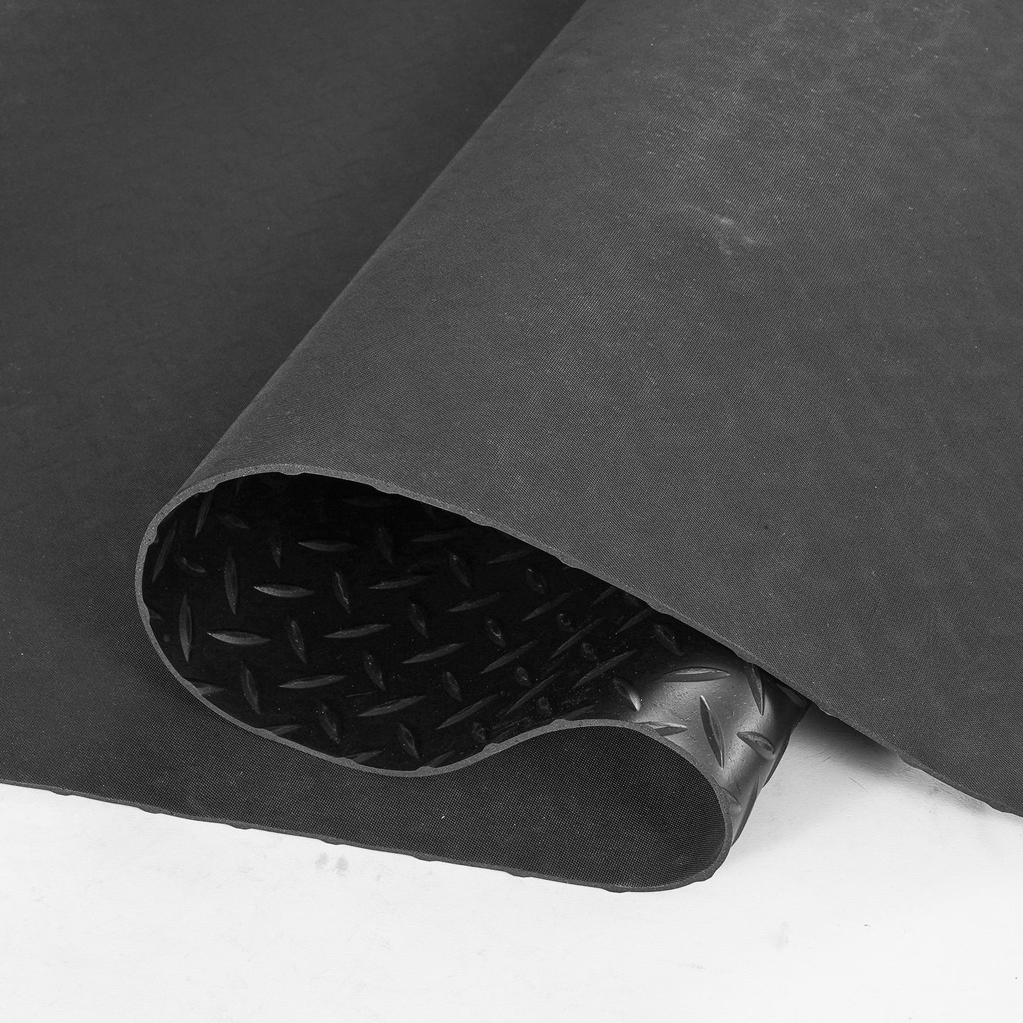 Diamond-Plate-Gummibodenrolle, 3 mm x 4 ft x 10 ft Garagenbodenmatte, SBR-Gummi-Garagenbodenrolle, leicht zu reinigen, Diamond-Plate-Gummimatte für unter Autos, Garagenindustrie-Fitnessstudio, schwarz
