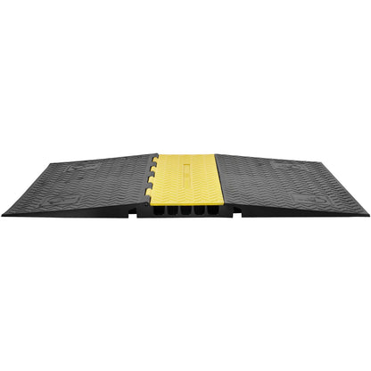 Gummikabelskyddsramp, 5-kanals, 22000 lbs/axel Kapacitet Heavy Duty Wire Cover Ramp Slang Sladd Ramp Uppfart, trafikfartshinder med flip-open topplock, ADA-kompatibel för inomhus och utomhus
