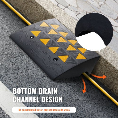 Rubber curb ramp Driveway ramp for curb 15.2 cm Height 49.1 cm Width 15 tons